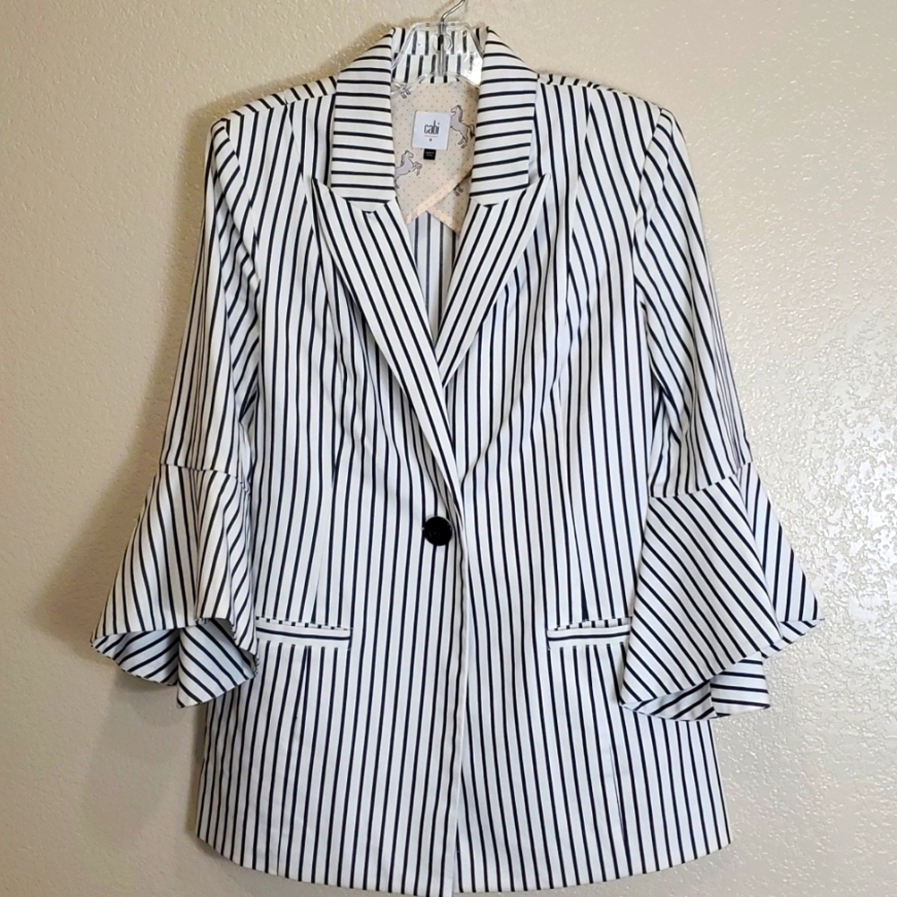 Cabi Navy Blue White Pinstriped Blazer Size 6 Business Work Career Preppy